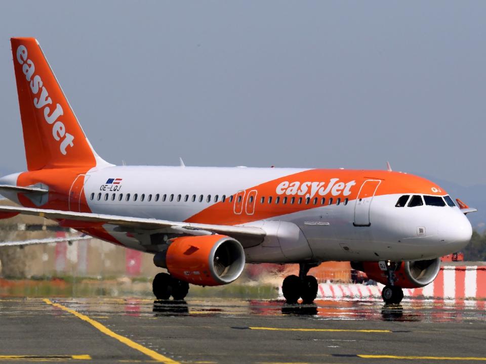 EasyJet passengers stranded in Porto when plane leaves without them