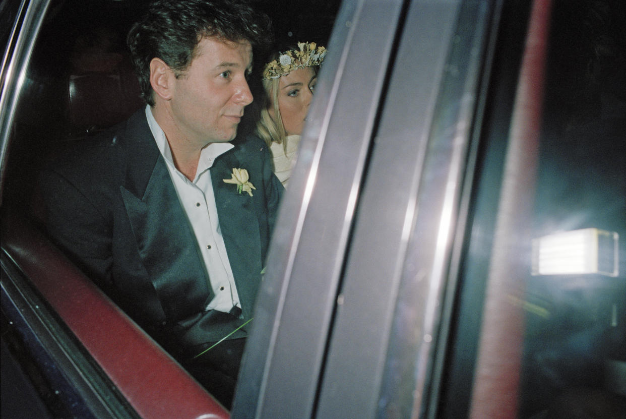 Simple Minds singer Jim Kerr and Patsy Kensit on their wedding day in 1992. (Getty Images)