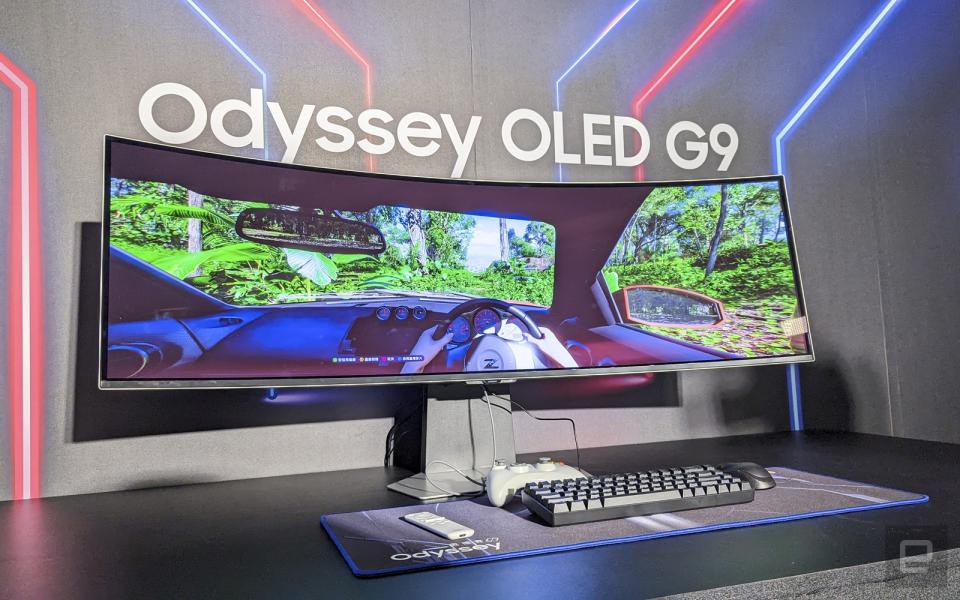 <p>Samsung Odyssey OLED G9</p> 