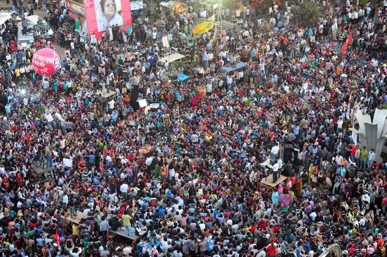 Bangladeshi social activists participate in a rally demanding the death sentence for the country's war criminals in Dhaka on February 11, 2013