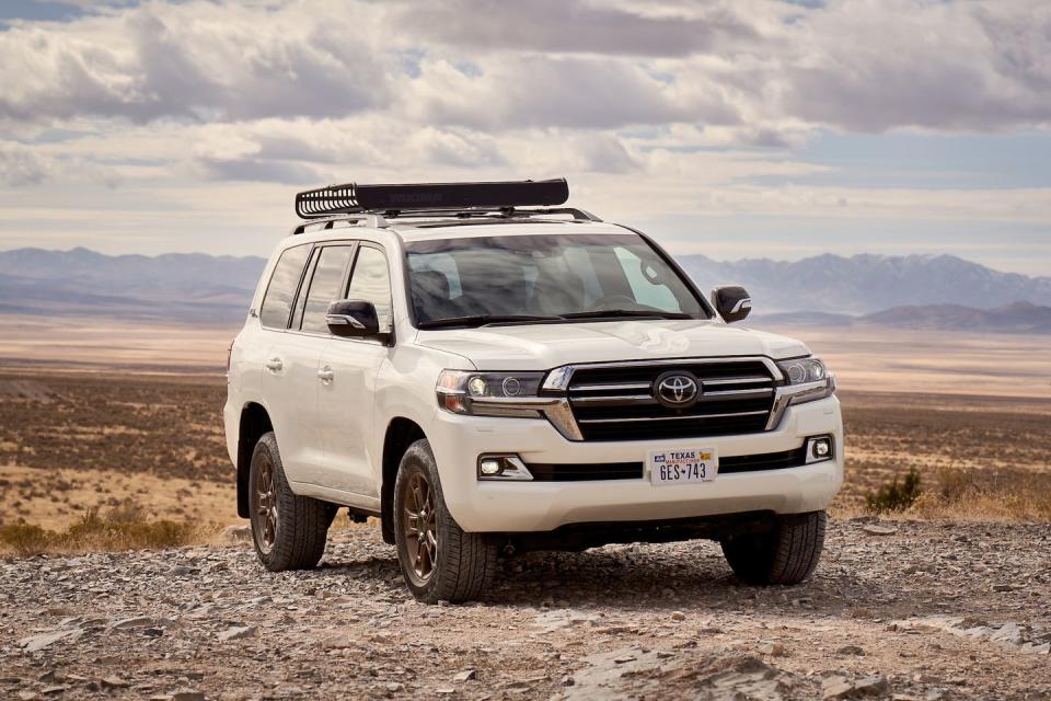 2020 Toyota Land Cruiser Heritage Edition Is Even More Capable and Luxurious