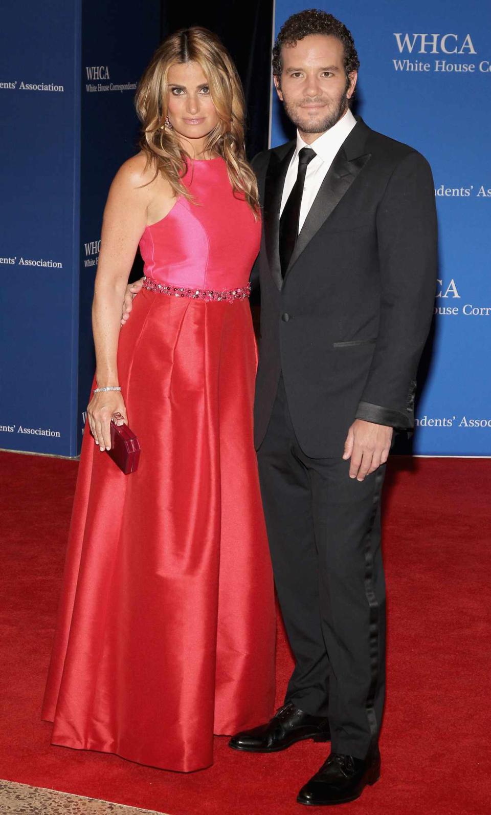 Idina Menzel and Aaron Lohr attend the 101st Annual White House Correspondents' Association Dinner at the Washington Hilton on April 25, 2015 in Washington, DC