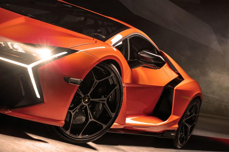 View Photos of the 2024 Lamborghini Revuelto