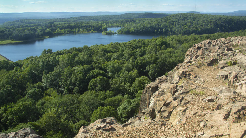 Ragged Mountain Connecticut