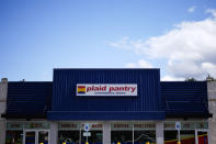 FILE - A Plaid Pantry convenience store is shown, April 9, 2024, in Portland, Ore. Oregon authorities are set to reveal the winner of the $1.3 billion Powerball jackpot. The Oregon Lottery says it will identify the person Monday, April 29, 2024. The winning Powerball ticket was sold at a Plaid Pantry convenience store in Portland in early April. The winner had contacted the Oregon Lottery to claim the prize. (AP Photo/Jenny Kane, file)