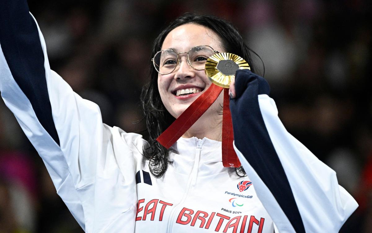 Alice Tai gold caps off brilliant night for Great Britain in the pool