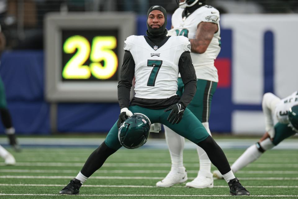 Jan 7, 2024; East Rutherford, New Jersey, USA; Philadelphia Eagles linebacker Haason Reddick (7) stretches before the game against the New York Giants at MetLife Stadium. Mandatory Credit: Vincent Carchietta-USA TODAY Sports