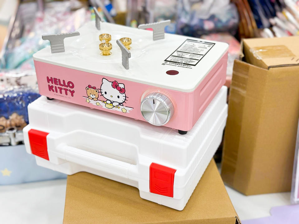 <span>Hello Kitty瓦斯卡式爐/$350（標準價$699）每日限售5件</span>