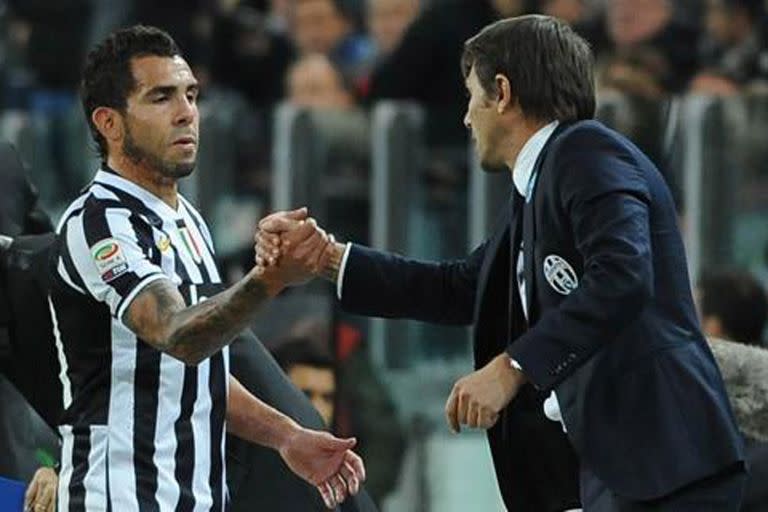 Tevez respaldo a Conte tras su partida de Juventus