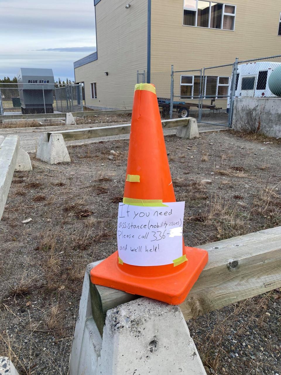 A sign outside a polling station during Whitehorse's city election in October 2021. At a meeting on Monday night, City Manager Jeff O'Farrell said an internet voting platform could offer improved access. "It can come with a reduction of barriers for voters who might otherwise have a difficult time turning out to the polls."