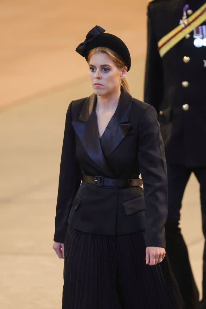 Princess Beatrice has reportedly struggled to purchase a black hat ahead of the Queen's funeral, pictured at a vigil at the coffin of Queen Elizabeth II, in Westminster Hall. (Getty Images)