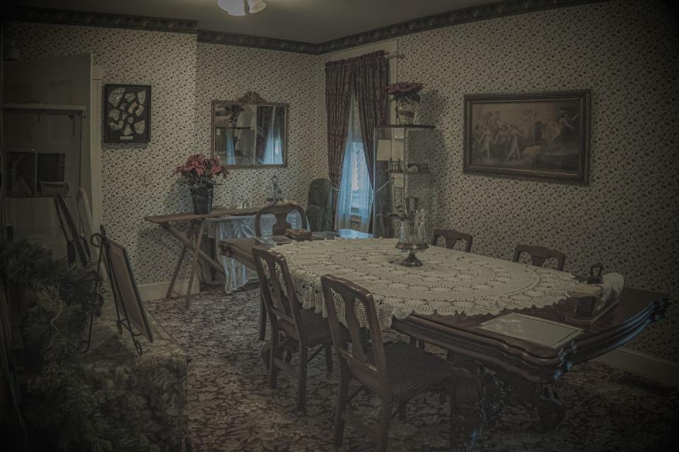 dining room