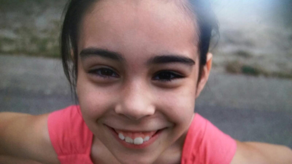 Mia Molina, la niña de 8 años que impresiona con su talento en corto nina molinari