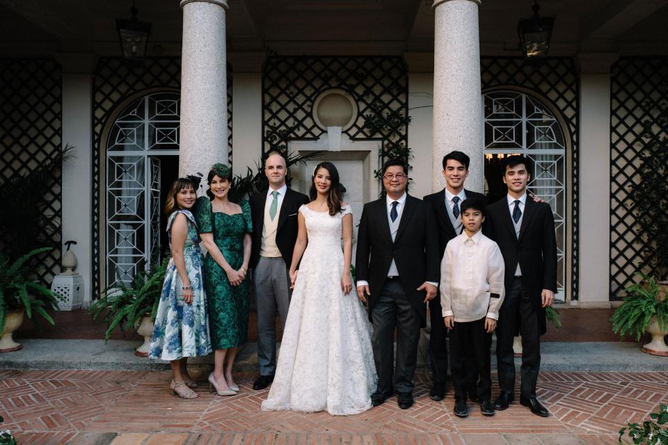 Just Outside of Madrid, This Countryside Wedding Combined Spanish and Filipino Traditions