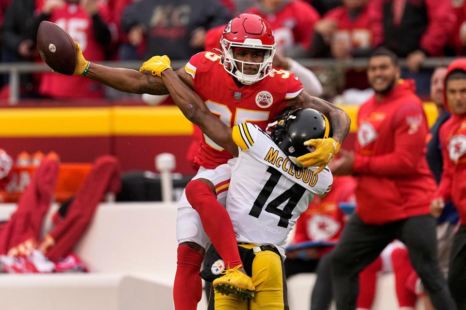 The Kansas City Chiefs are a huge favorite over the Pittsburgh Steelers for their NFL playoff game on Sunday.