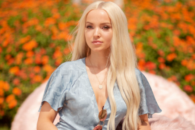 How Tall Is Dove Cameron? Height, Photos With Other Stars