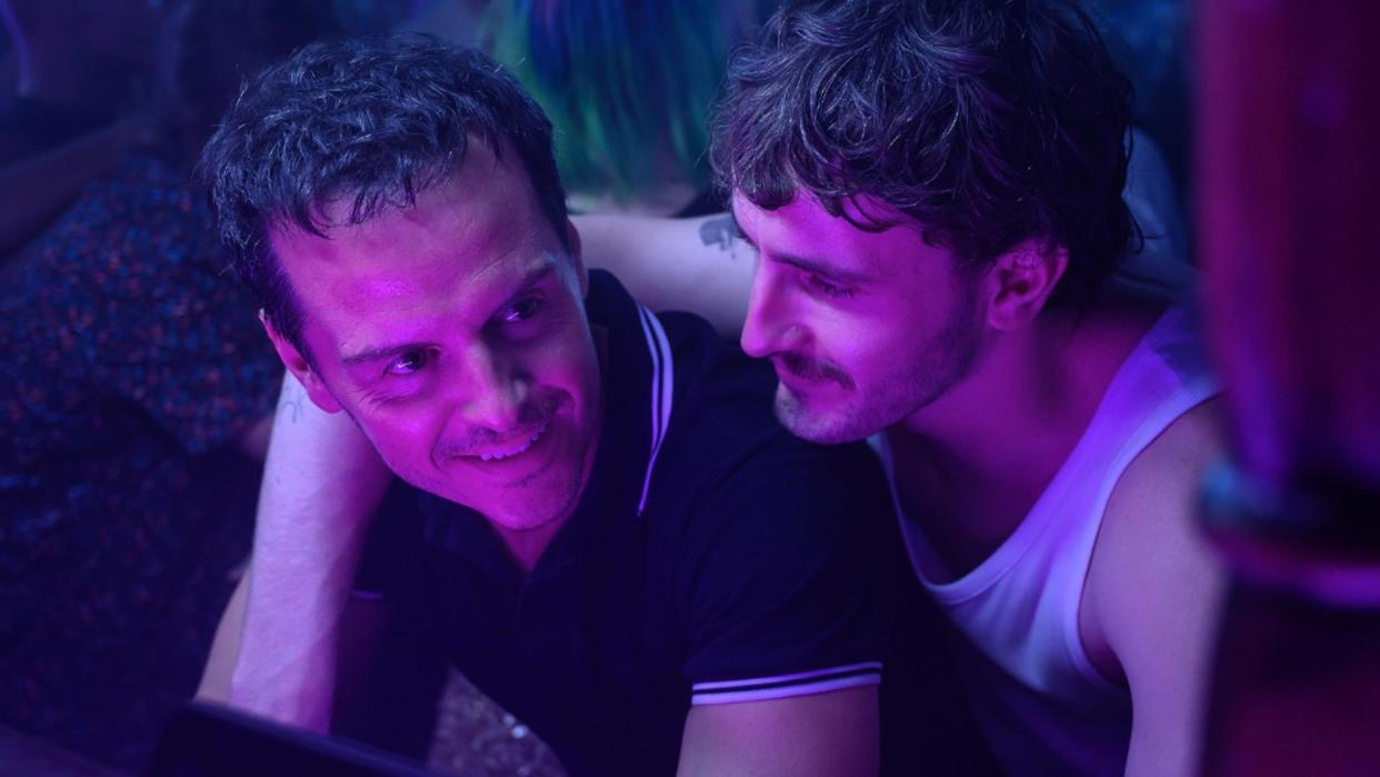  Andrew Scott and Paul Mescal in All of Us Strangers. 