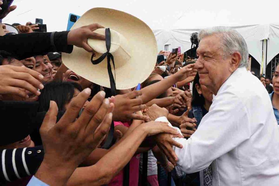 campaña López Obrador Bienestar