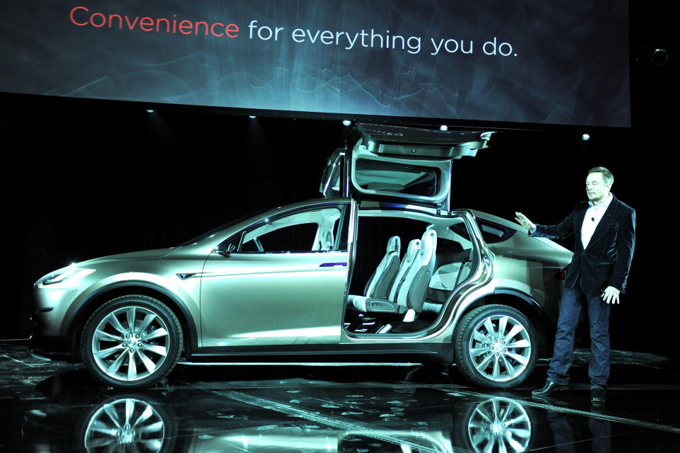 LOS ANGELES, CA - FEBRUARY 09: General view of the atmosphere during Tesla Worldwide Debut of Model X on February 9, 2012 in Los Angeles, California. (Photo by Jordan Strauss/Getty Images for Tesla)