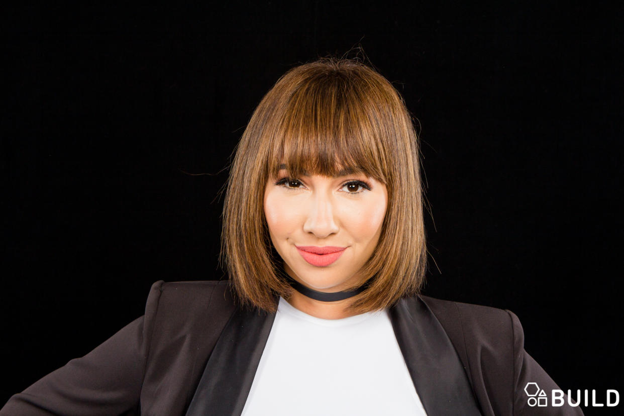 Onlyonaol Oitnb Star Jackie Cruz On What Makes Her Feel Beautiful