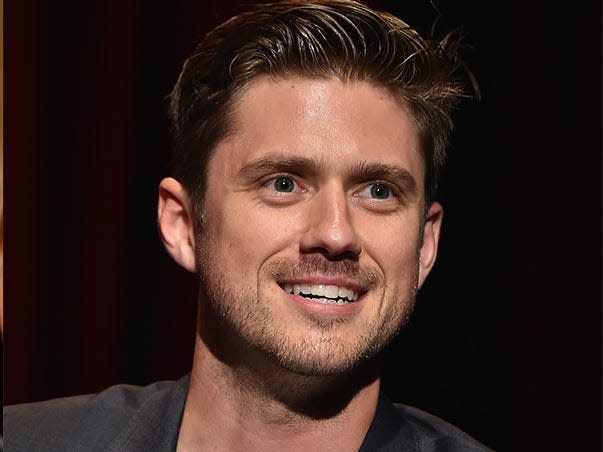 aaron tveit gossip girl