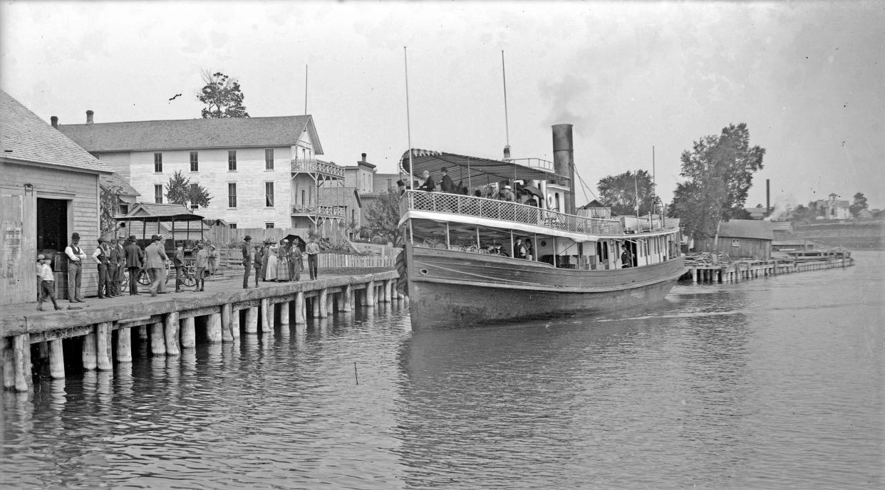 The Thomas Friant coming into the Mason Street dock on Round Lake, late 1880s.