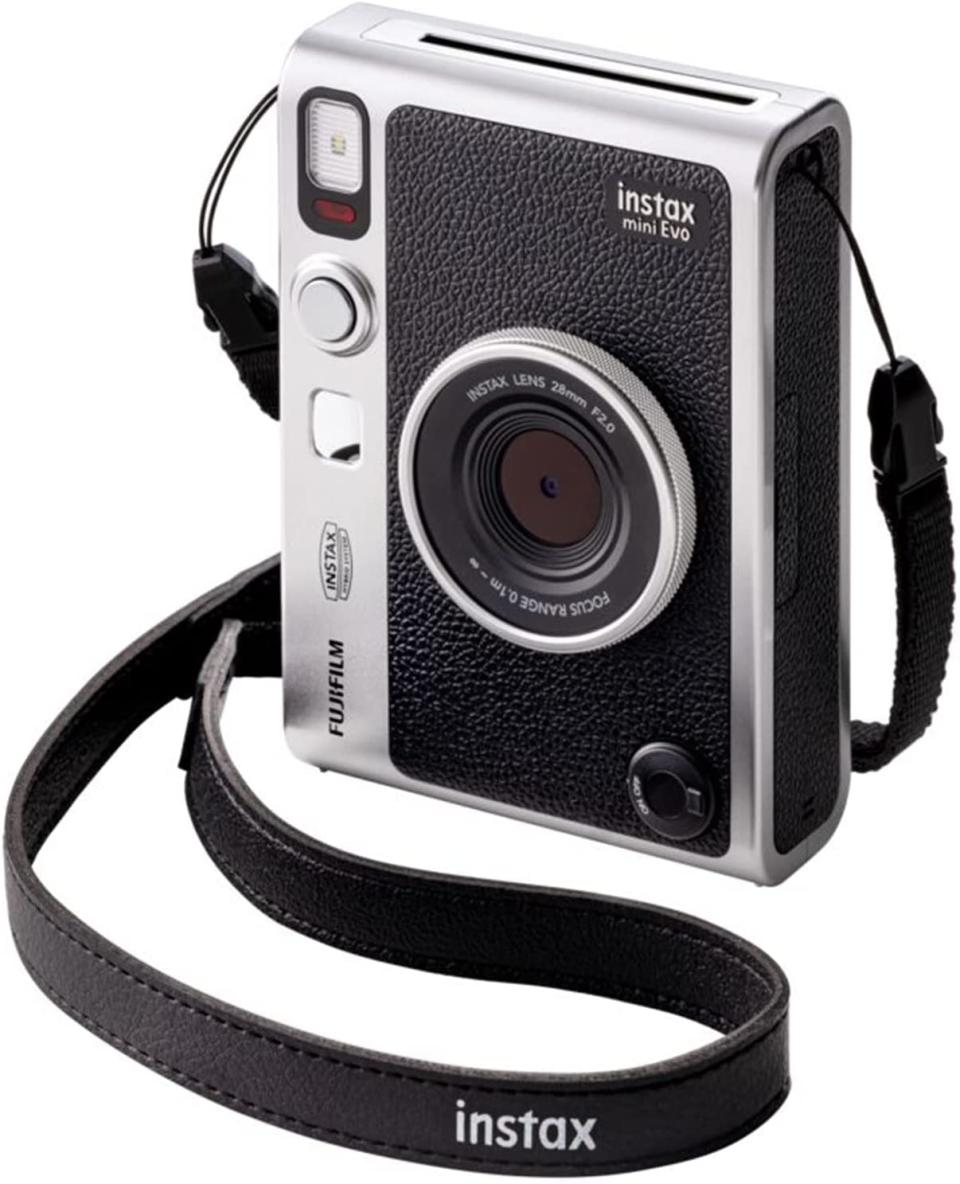 Best Instant Cameras, According to a Photographer