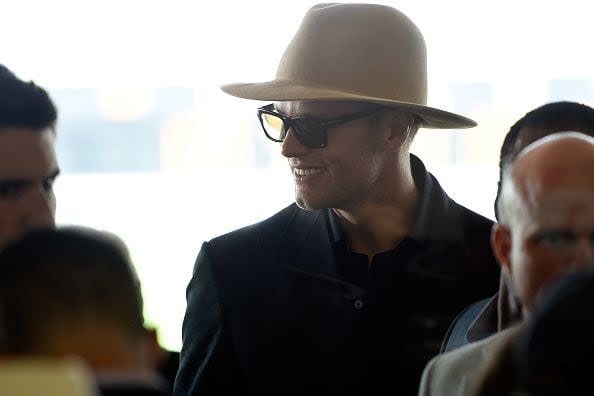 LOUISVILLE, KY - MAY 06:  Tom Brady attends the 143rd Kentucky Derby at  Churchill Downs on May 6, 2017 in Louisville, Kentucky.  (Photo by Stephen J. Cohen/Getty Images)