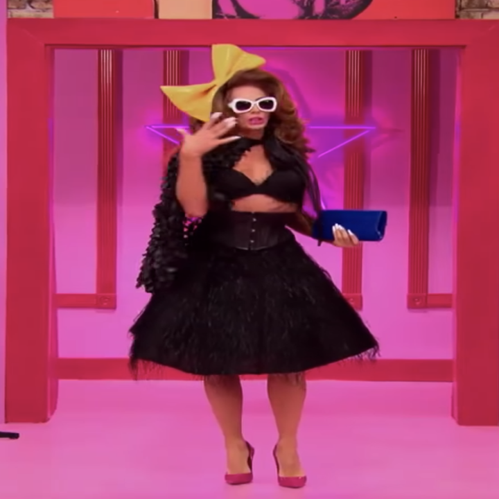 Alyssa Edwards enters the Werk Room