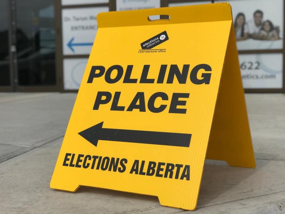 The Alberta government ordered that a referendum on equalization be added to the Oct. 18 municipal election ballot. The referendum question asked Albertans if Section 36(2) of the Constitution Act (1982 ) should be removed from the Constitution. (Dan McGarvey/CBC - image credit)