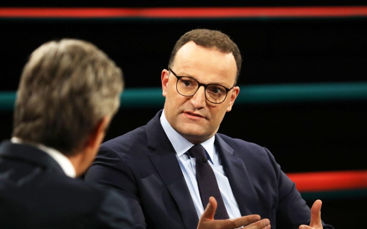 Jens Spahn machte im Gespräch mit Markus Lanz kein Geheimnis daraus, dass er sich eine Zusammenarbeit mit den Grünen nur schwer vorstellen kann. (Bild: ZDF / Cornelia Lehmann)