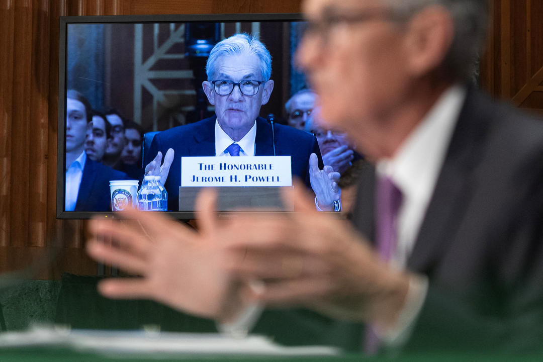 El presidente de la Reserva Federal, Jerome Powell, testifica ante una audiencia del Comité de Banca, Vivienda y Asuntos Urbanos del Senado en el Capitolio en Washington, Estados Unidos, el 7 de marzo de 2024. REUTERS/Tom Brenner