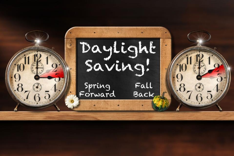 Americans are divided as to whether they want permanent standard time or permanent daylight savings time. Alberto Masnovo