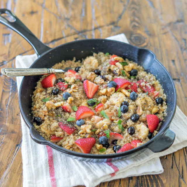 Quinoa Superfood Breakfast Bowl