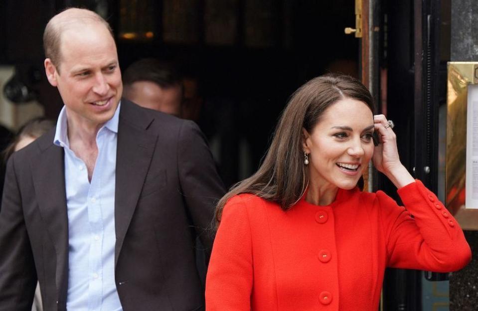 Kate et William : sortie décontractée à Soho, deux jours avant le couronnement