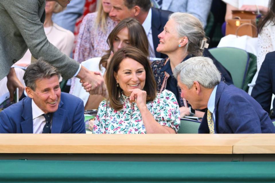 Carole Middleton y Michael Middleton viendo el partido de Djokovic y Fearnley