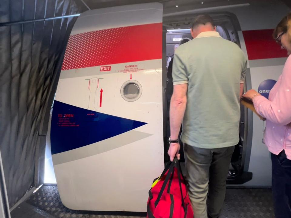 Passengers boarding a British Airways Airbus A320