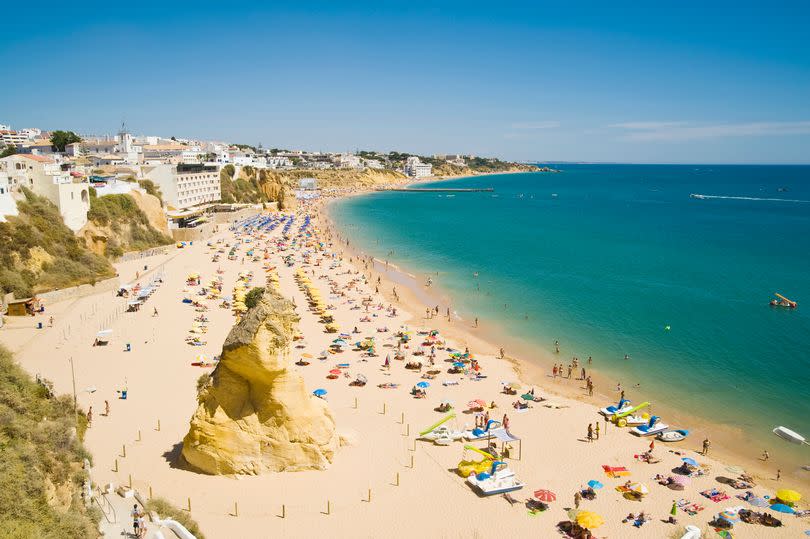 Tourist dies in drowning incident at beach in Algarve