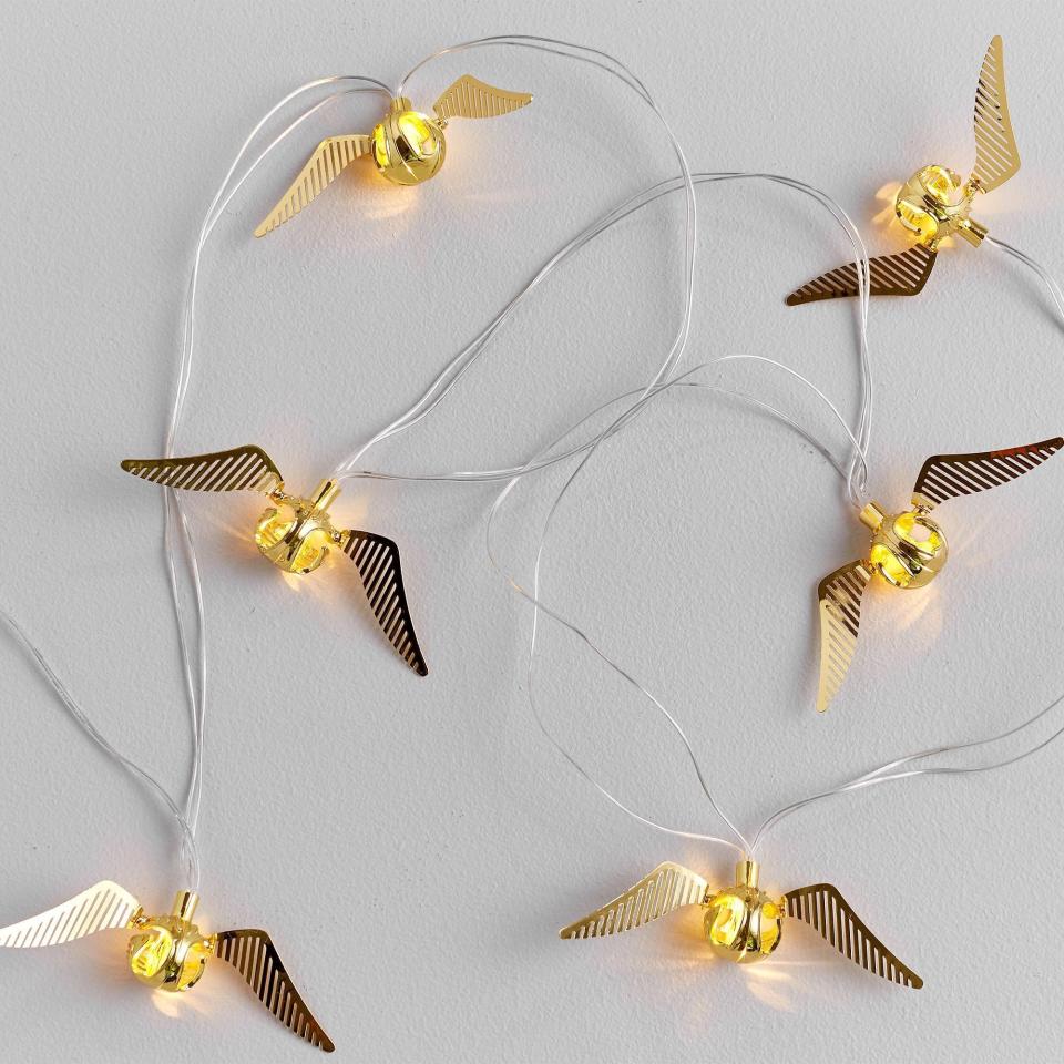 8) Harry Potter Golden Snitch String Lights