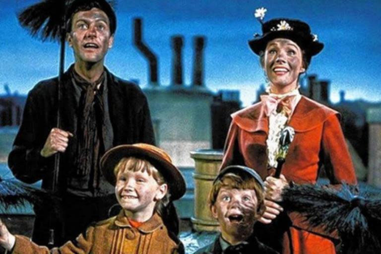 Mary Poppins (Credit: Disney)