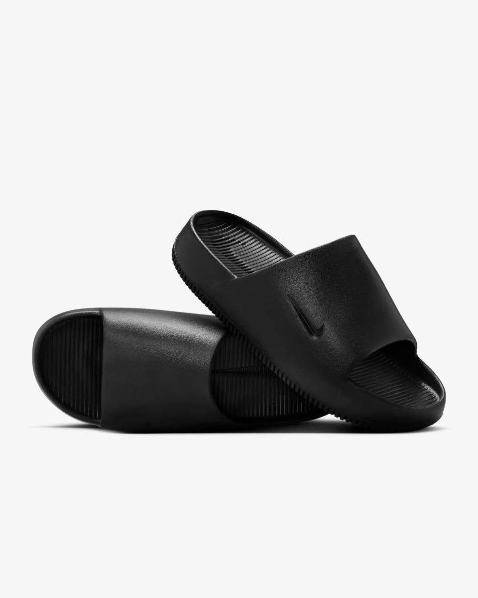 black nike cloud slippers