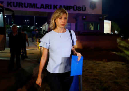 Jailed US pastor Andrew Brunson's wife Norine Brunson leaves Aliaga Prison and Courthouse complex in Izmir, Turkey May 7, 2018. REUTERS/Osman Orsal