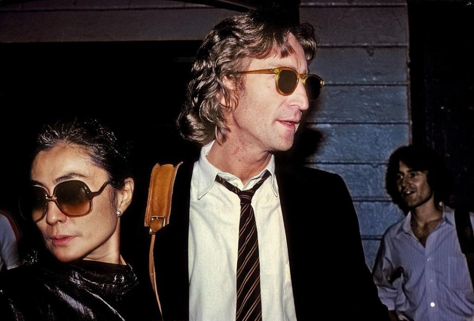 Closeup of Yoko Ono and John Lennon