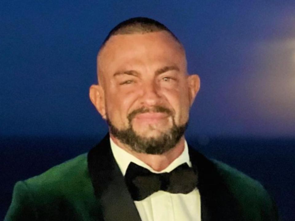 Robin Windsor has died, aged 44, leading to tributes from former dance partners and fellow pros (Instagram)