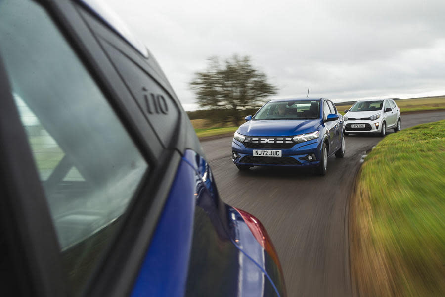 Dacia Sandero and Kia Picanto following Hyundai i10