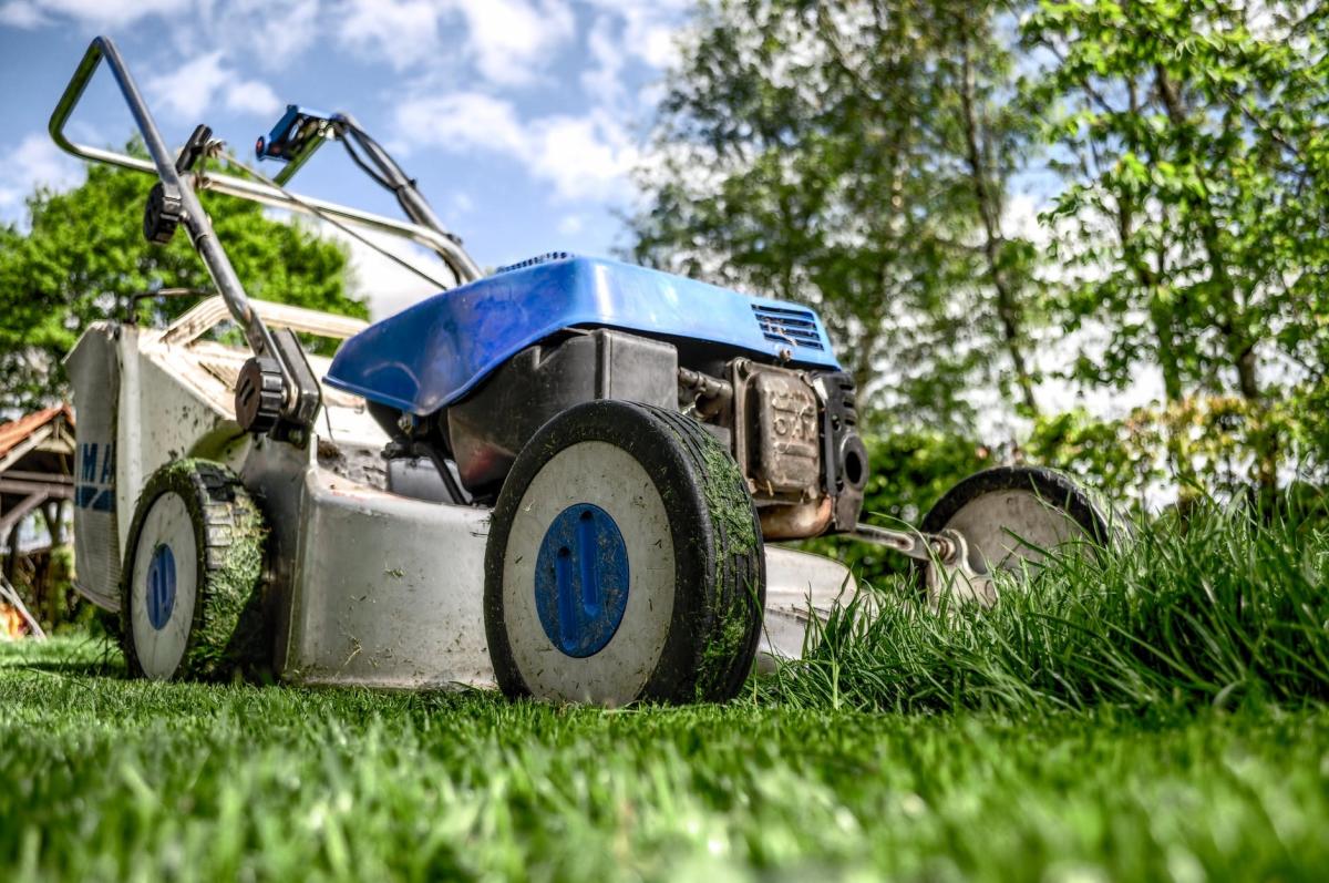 Des Moines man who shot and killed neighbor over lawnmower