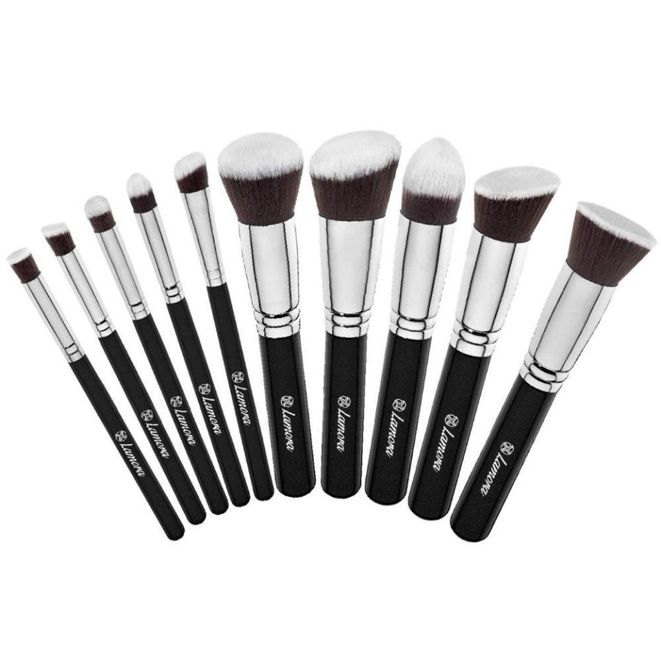 3) Foundation Kabuki Makeup Brush Set