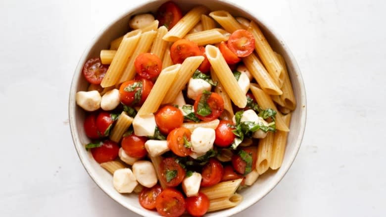 caprese pasta salad in bowl