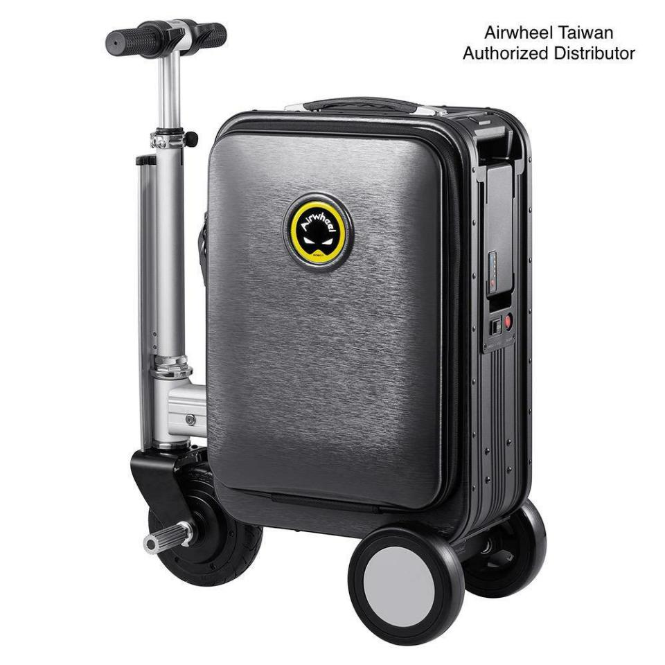  Airwheel 智慧行李箱