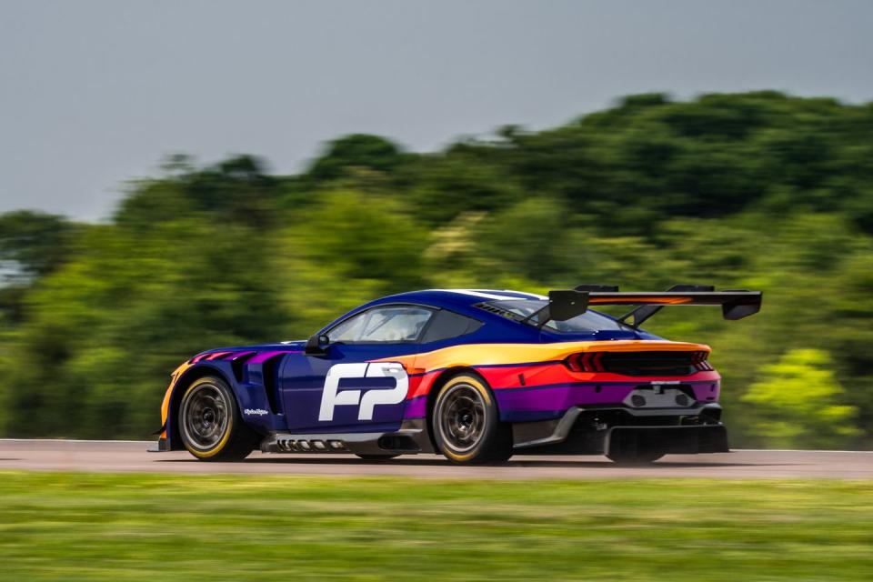 2024 ford mustang gt3